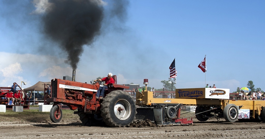 Tractor Pull - Entertainment and Attraction Guide