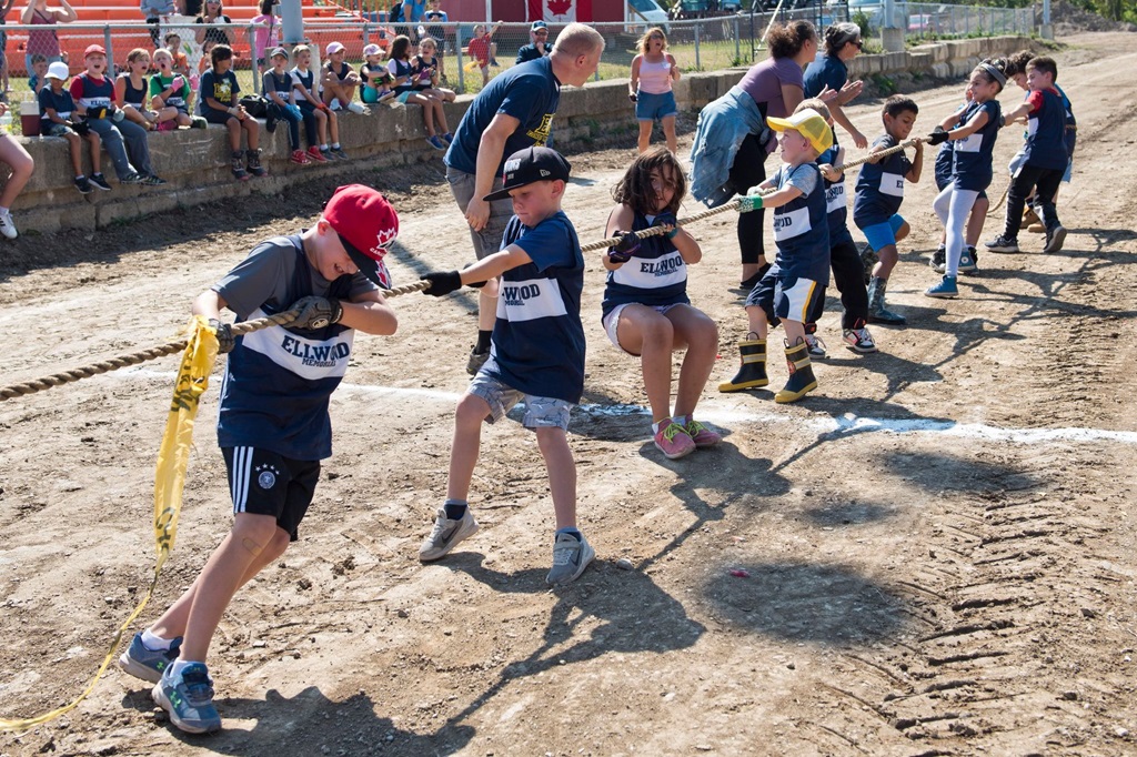 Tug-of-War - Bolton Fakk Fair