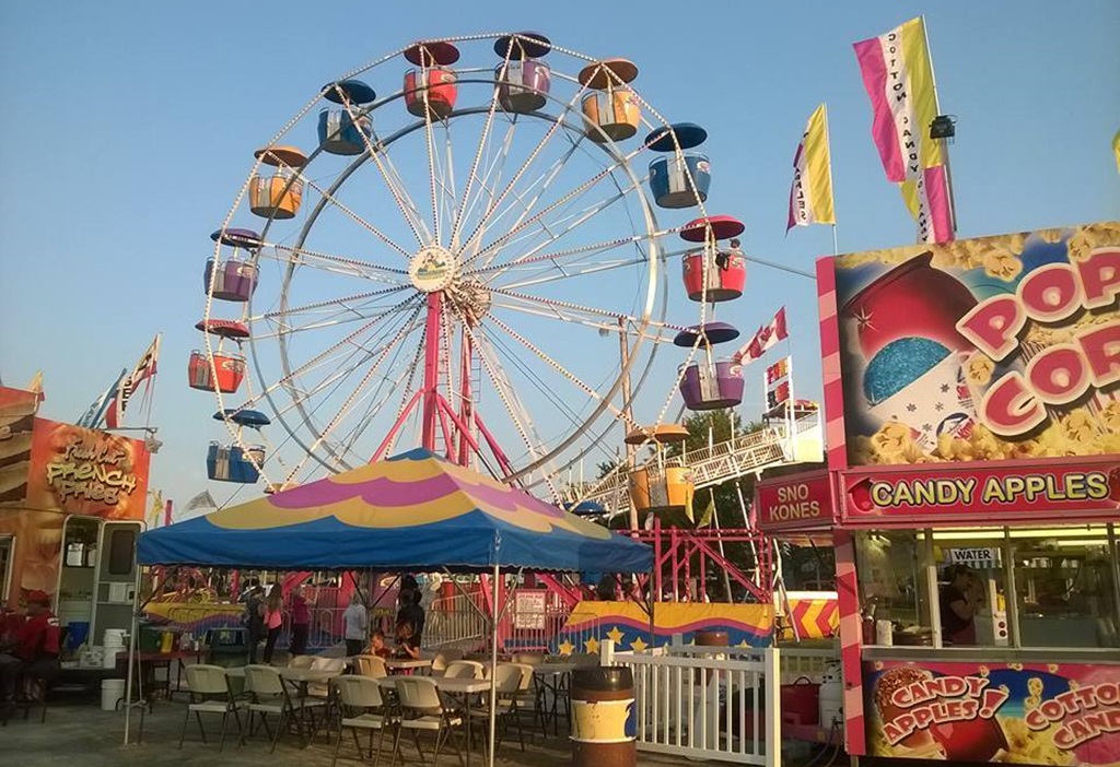 Midway Ride - Campbellford Fair