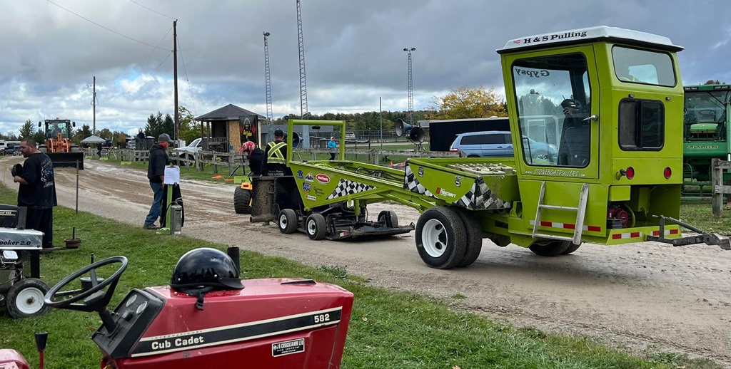 Tractor Pull - Tiverton Fall Fair