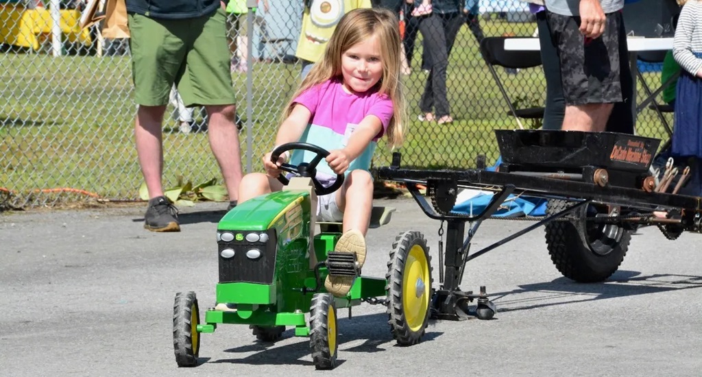 Pedal Tractor Pull - Wilberforce Fair