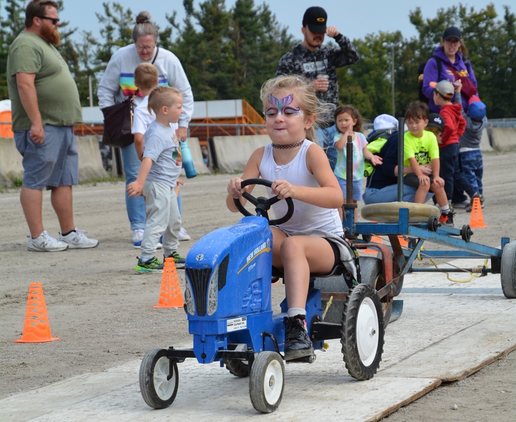 Pedal Tractor Pull - Oro World's Fair