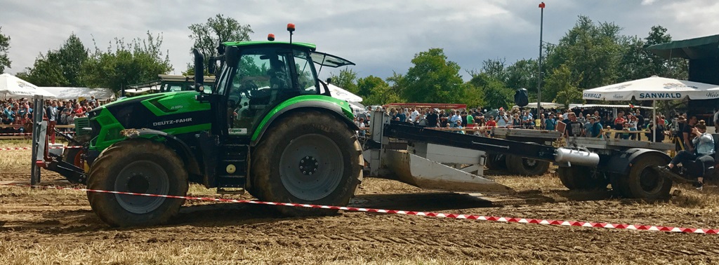 Tractor Pull  - Teeswater Fair