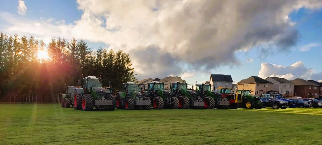 Giant Tractors - Grand Valley Fall Fair