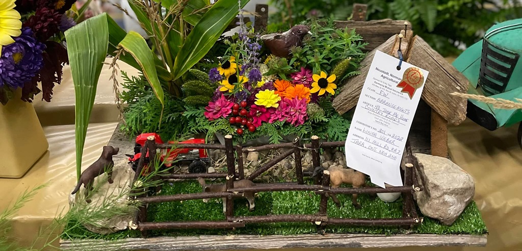 Homecrafts Floral Display - Neustadt Fall Fair