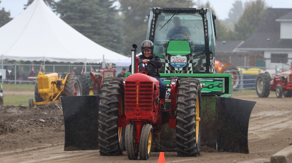 Tractor Pull - Orono Fair