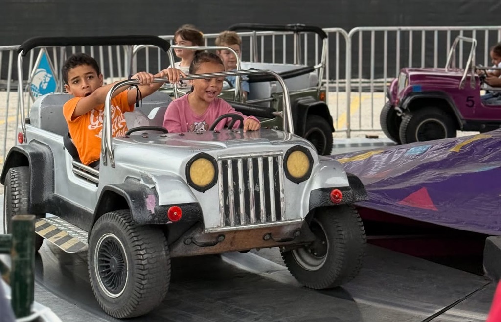 Midway Ride - Western Fair